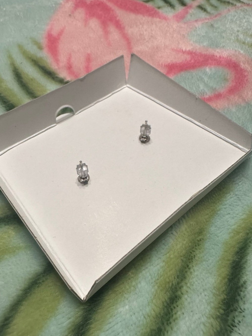 Sparkly Square Halo Stud Earrings Silver Clear CZ Crystal Elegant Brand New - Picture 6 of 6